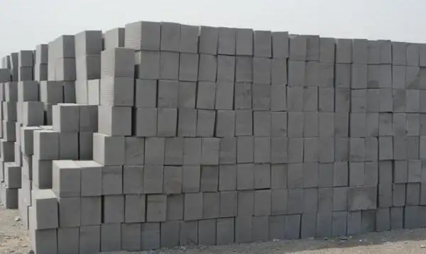 農(nóng)村自建房，泡沫磚的特點(diǎn)。